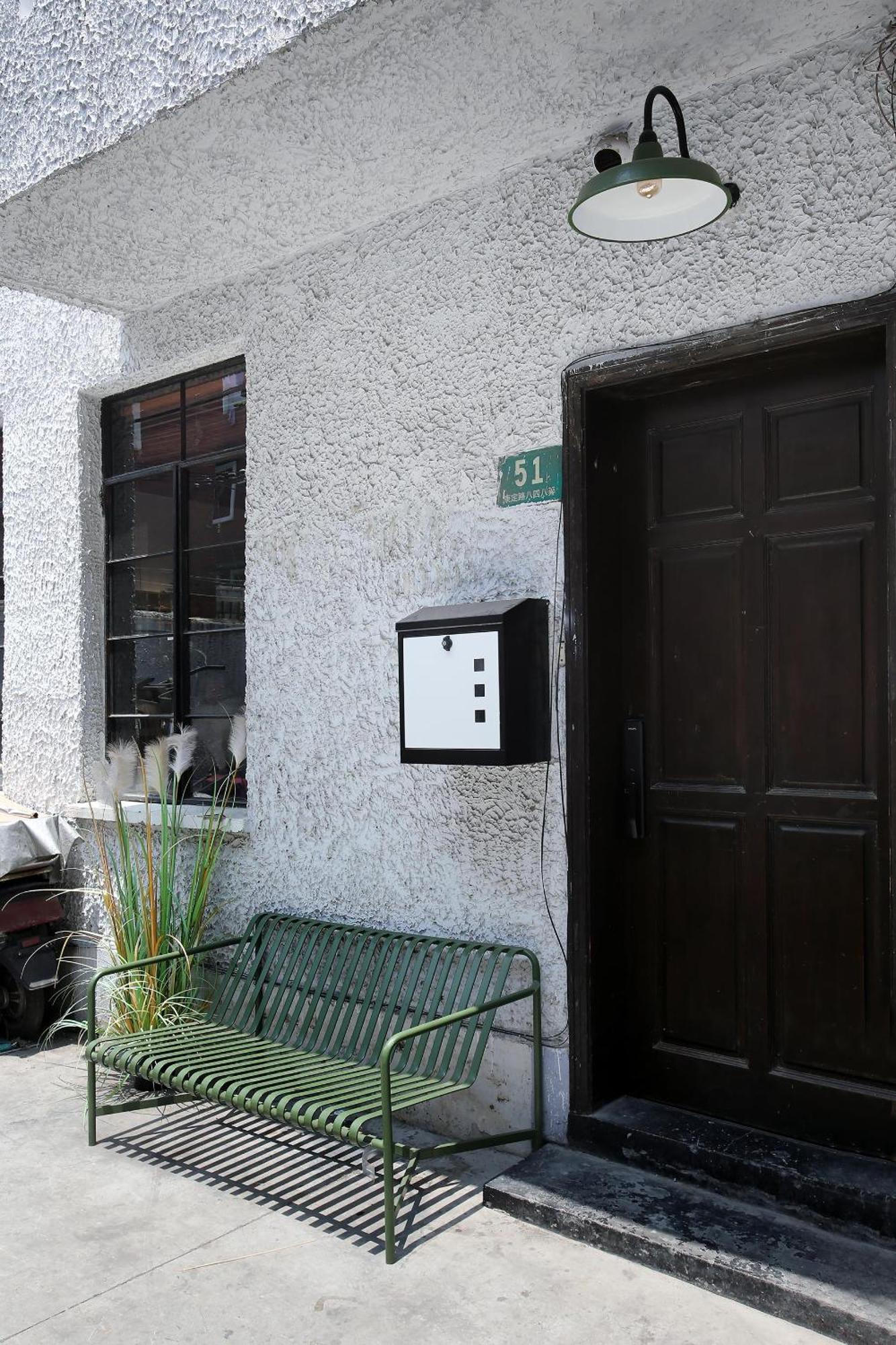 Shanghai Downtown Hills Boutique Guesthouse - Near Metro Line 7, Exit 3, Changping Road Habitación foto
