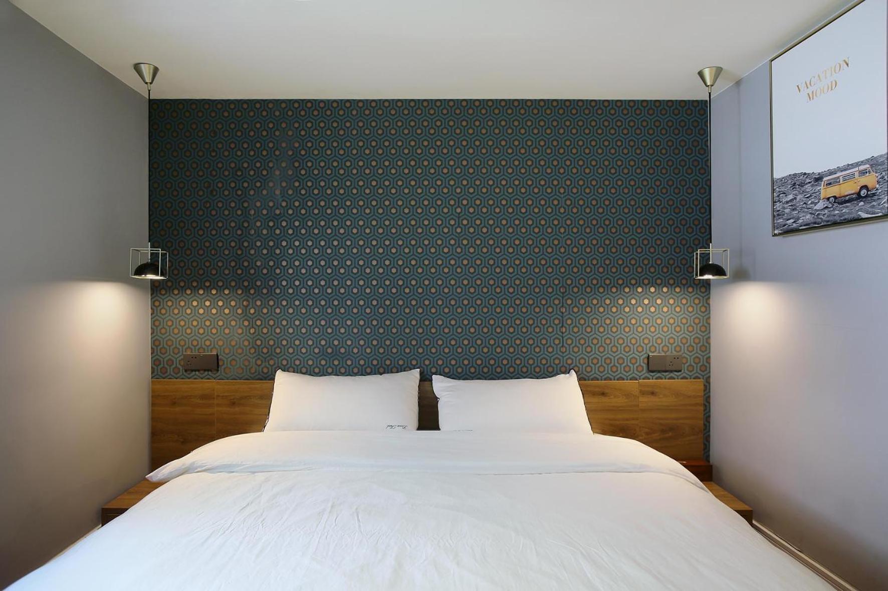 Shanghai Downtown Hills Boutique Guesthouse - Near Metro Line 7, Exit 3, Changping Road Habitación foto