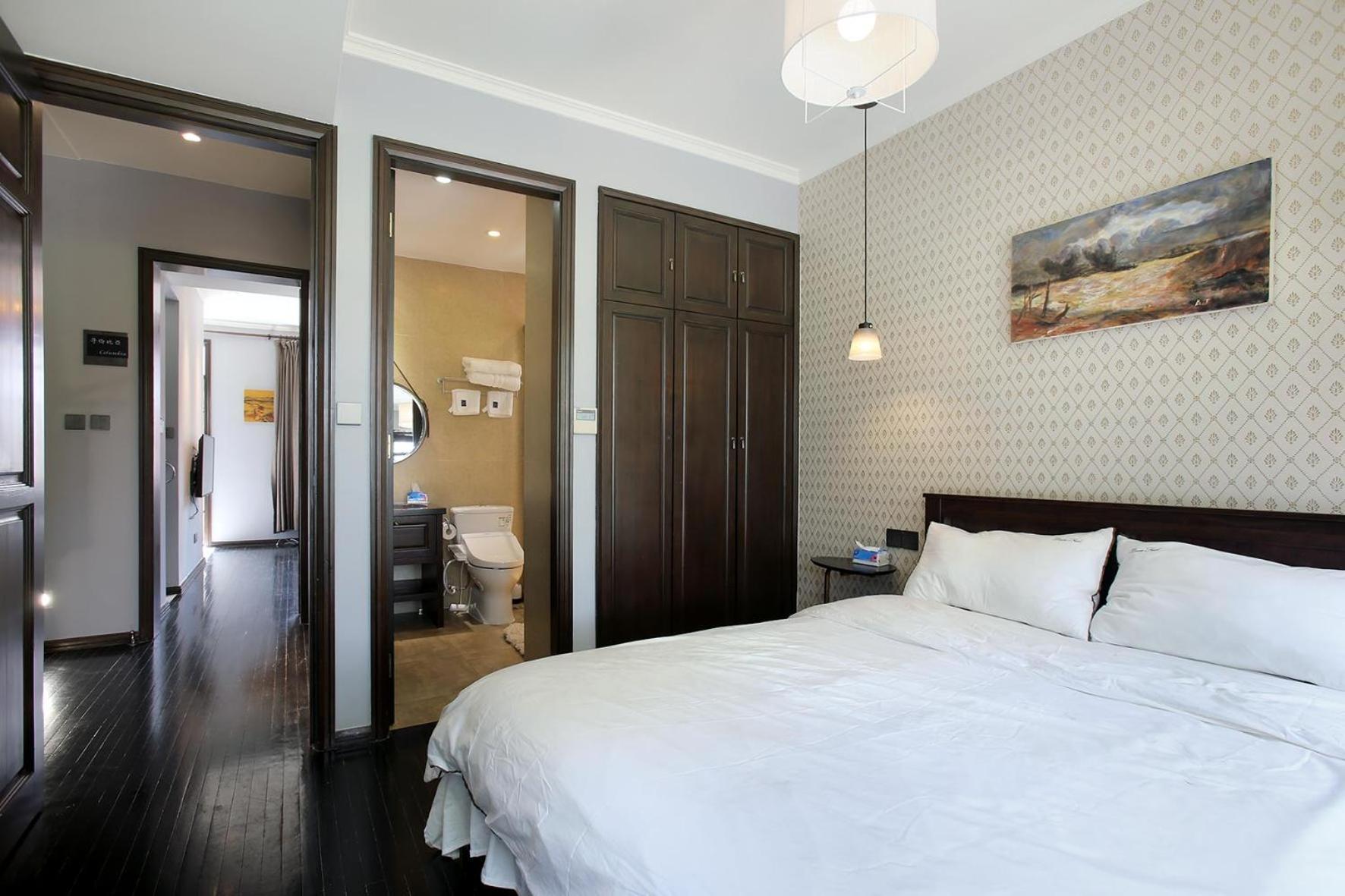 Shanghai Downtown Hills Boutique Guesthouse - Near Metro Line 7, Exit 3, Changping Road Habitación foto