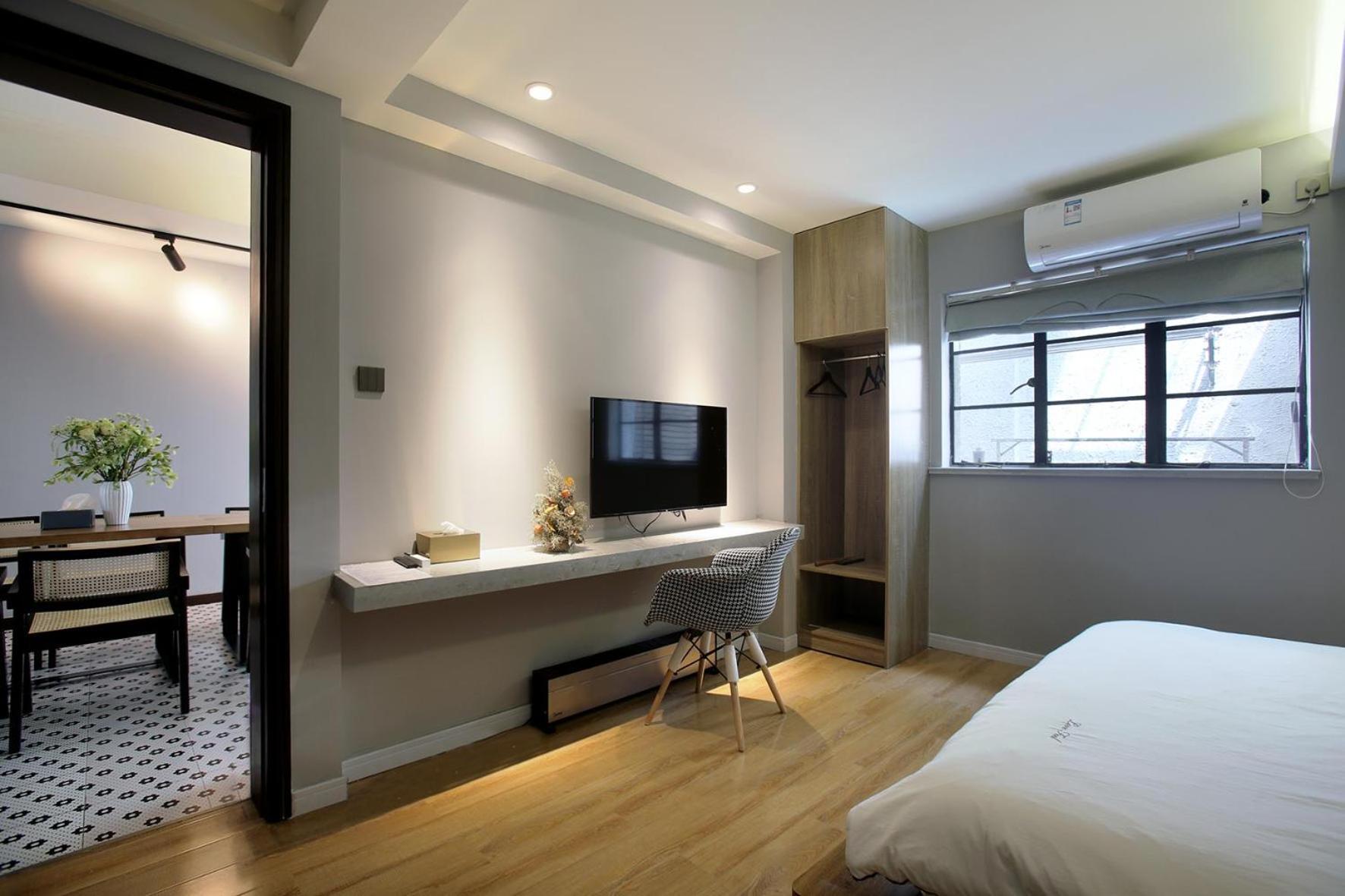 Shanghai Downtown Hills Boutique Guesthouse - Near Metro Line 7, Exit 3, Changping Road Habitación foto