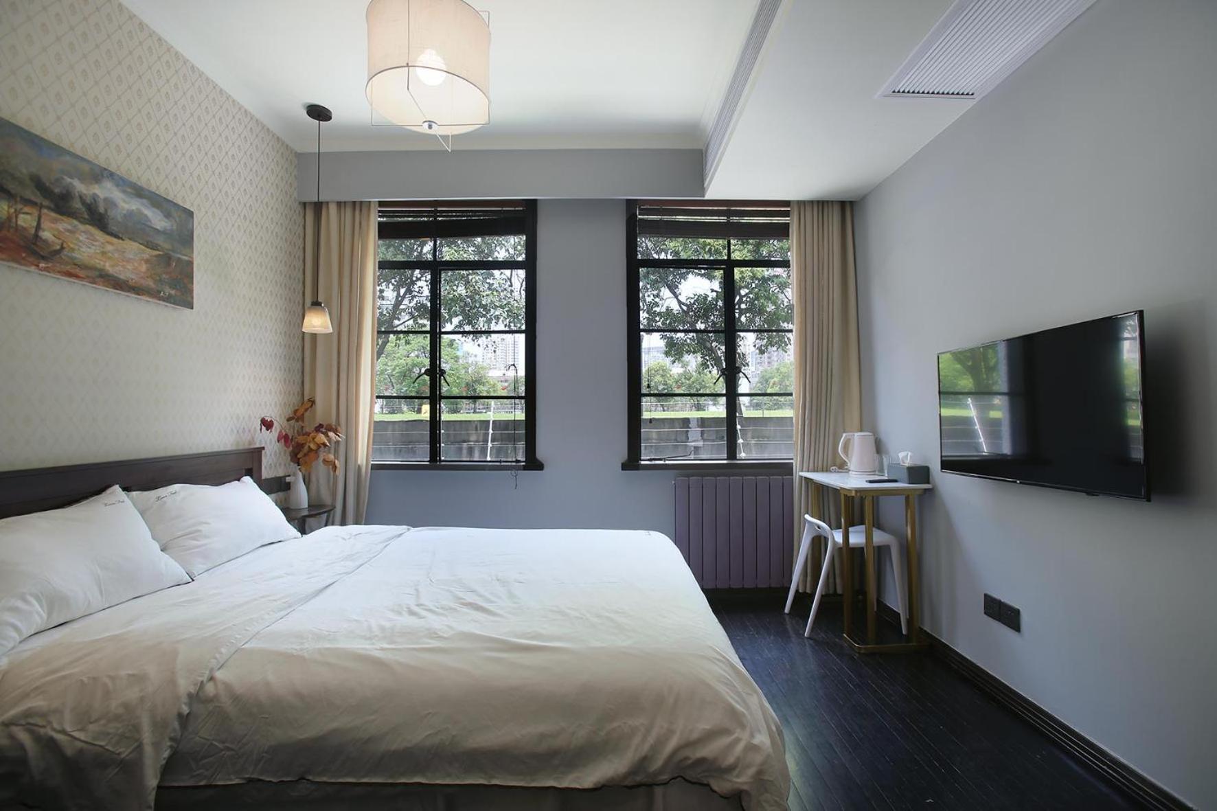 Shanghai Downtown Hills Boutique Guesthouse - Near Metro Line 7, Exit 3, Changping Road Habitación foto