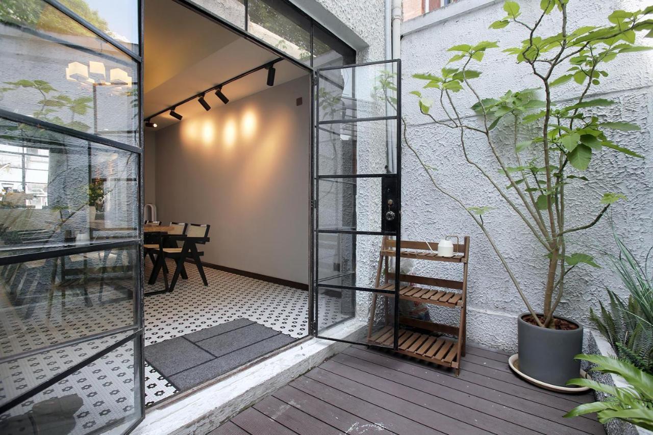 Shanghai Downtown Hills Boutique Guesthouse - Near Metro Line 7, Exit 3, Changping Road Exterior foto